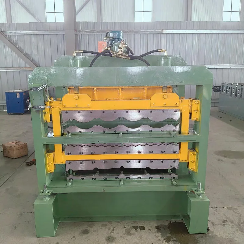 Máquina formadora de rolos de três camadas